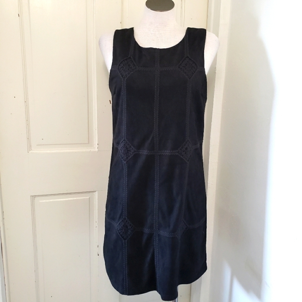 Skies are Blue Midi Embroidered Panels Round Neck Black Women's Dress Size S